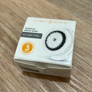 NEW ! Clarisonic sensitive brush​